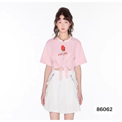 2022夏季新款韩版甜美少女风圆领印花宽松短袖针织上衣