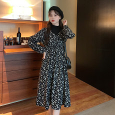 批发大码假两件高领碎花连衣裙女秋收腰显瘦赫本风小个子初恋裙
