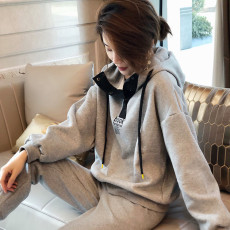 批发大码休闲<b class='q'>运动服</b>套装女春秋季新款宽松时尚连帽卫衣<b class='q'>显瘦</b>长裤两件套