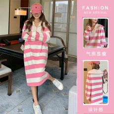 批发图片已处理 大量 2026 <b class='q'>孕妇</b><b class='q'>秋季</b>中长款<b class='q'>连衣裙</b>大码海军领条纹卫衣