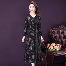 批发实拍新款贵夫人印花女装V领洋气烫钻中年韩版妈妈修身亮丝连衣裙