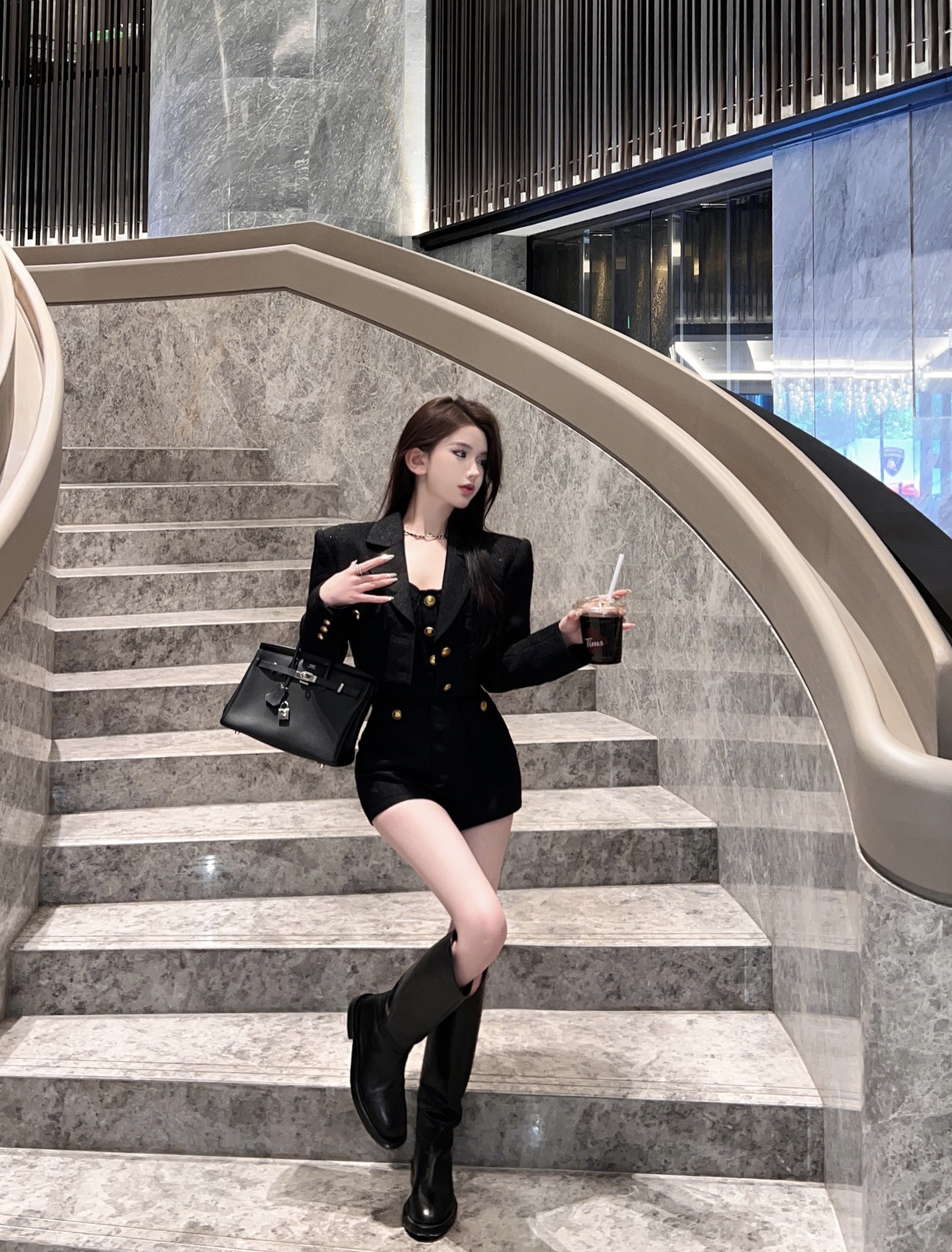 Current Price Hepburn Overture High Quality Woven Heavy Industry Black Gold Jumpsuit/Top/Shorts Suit for Women