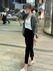 欧美百搭气质宽松毛衣短外套秋冬新款法式温柔气质修身灰色针织衫