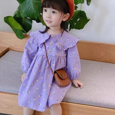女宝宝娃娃领碎花裙2022秋季新款韩版女童公主裙小女孩长袖连衣裙