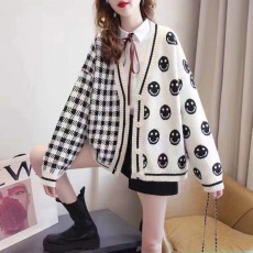 韩版开衫针织外套女秋冬外搭新款宽松长袖黑色格子笑脸毛衣上衣