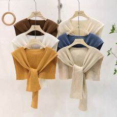 批发春秋新款坑条搭背小披肩空调房打结纯色针织围巾坎肩外搭围脖围巾