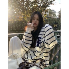 批发<b class='q'>韩版</b>条纹毛衣女秋冬古着日系慵懒风复古高级感温柔风软糯外套