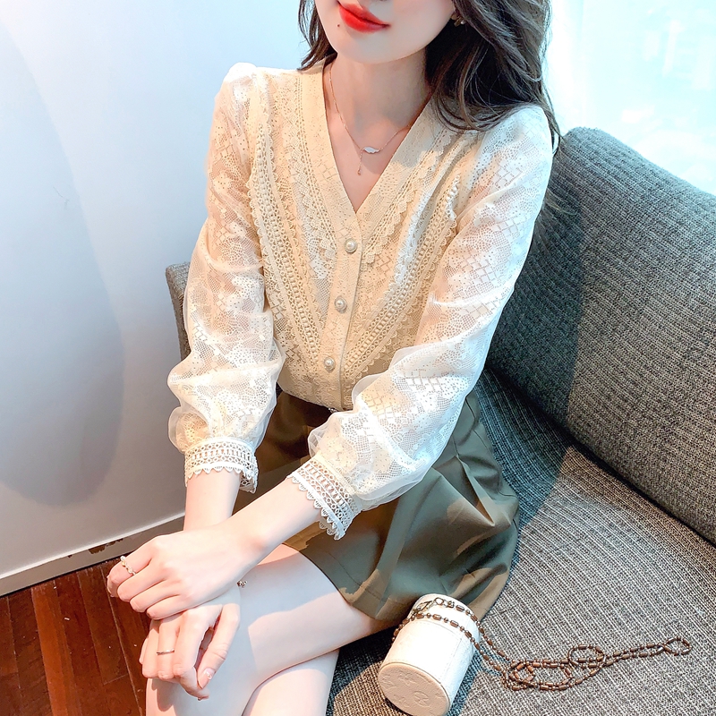 2026 봄 가을 새로운 꽃무늬 레이스 셔츠 V넥 벌룬 소매 맨위 긴팔 품격 숙녀 작은 셔츠