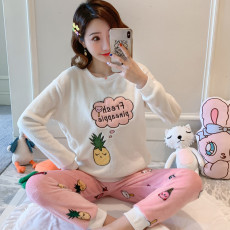 批发秋冬季长袖女卡通法兰绒睡衣加厚珊瑚绒家居服套装外贸款