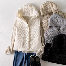 批发官方图轻薄羽绒马甲女连帽马甲大衣休闲保暖<b class='q'>背心</b>外套