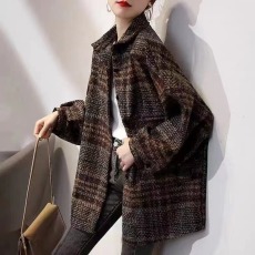 批发韩版秋冬粗花呢<b class='q'>格子</b>衬衫中长款宽松灯笼袖BF百搭衬衣外套女