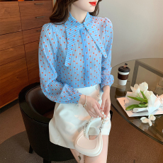 批发2025秋季新款长袖波点泡泡袖衬衣时尚显瘦宽松打底衫上衣女装