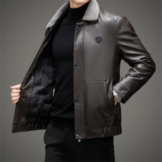批发绵羊毛翻领皮羽绒服男冬可脱卸内胆加厚中老年男爸爸装