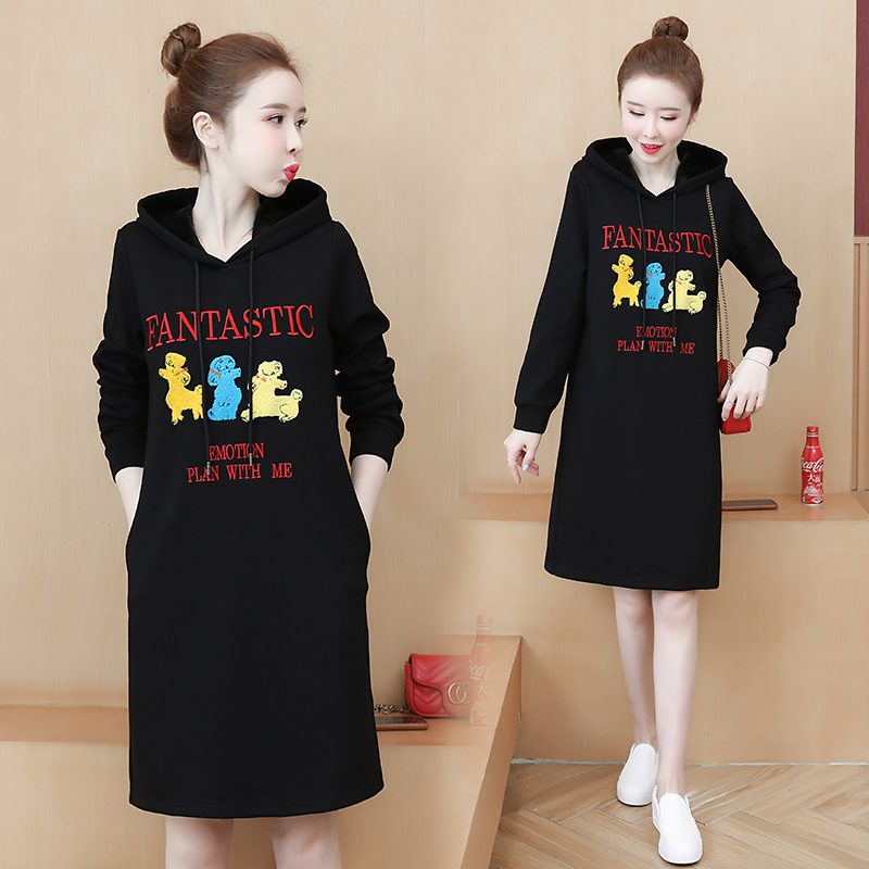 MY15210# 洋气减龄大码显瘦刺绣连帽卫衣裙胖MM中长款连衣裙百搭女裝...