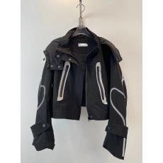 批发<b class='q'>韩国</b>东大门2025秋冬新款设计感休闲连帽夹棉风衣夹克短外套女