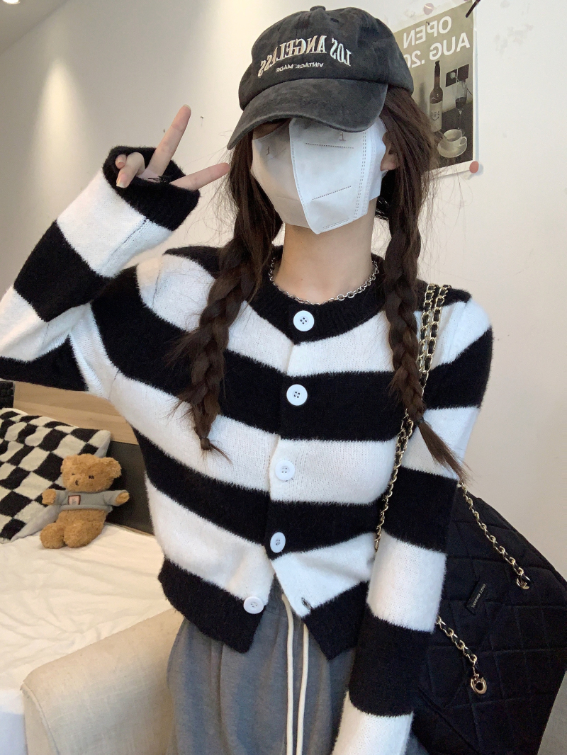 Actual shot of striped contrast color casual college style short cardigan sweater jacket