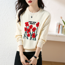 批发实拍绣花白色<b class='q'>卫衣</b>女春季新款2026年圆领无帽套头<b class='q'>短款</b>显瘦长袖上衣