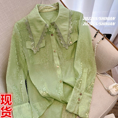 高级感绿色衬衫女新款2022年法式蕾丝花边独特设计欧根纱高端上衣