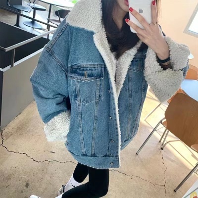 现货韩国东大门秋冬新款大码百搭宽松显瘦加绒毛领牛仔外套女上衣