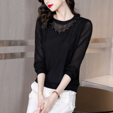 批发202春季新品 <b class='q'>蕾丝</b>网纱拼接长袖t恤黑色打底衫镶钻上衣
