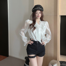 批发实拍2026春季可甜可盐甜美小清新甜美仙气蝴蝶结光面洋气百搭<b class='q'>衬衫</b>