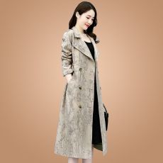 批发杭州意法<b class='q'>风衣</b>外套女款秋季2025新款中长款贵夫人<b class='q'>品牌</b>洋气妈妈大衣