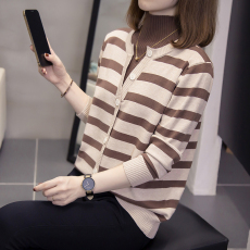 批发包芯纱面料2026年春秋季新款假两件长袖针织衫上衣<b class='q'>大码</b><b class='q'>女装</b>毛衣