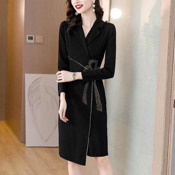 RM24063#裙子秋款2023新款高级感气质洋气女士黑色连衣裙包臀裙春季...