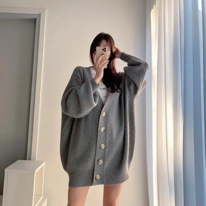 한국인기 루즈핏 단추 가디건 니트 상세 이미지 9