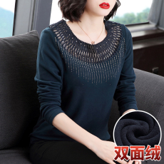 批发妈妈春秋装长袖打底衫中年妇女遮肚显瘦<b class='q'>小衫</b>中老年女秋装洋气上衣