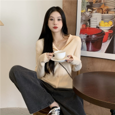 批发实拍实价 秋冬新款气质半高领V领长袖针织开衫毛衣外套女上衣