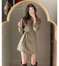 韩版 设计感衬衫领一片式收腰绑带长袖格纹连衣裙