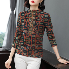 批发2025年秋冬新款半高领<b class='q'>长袖</b>印花打底衫<b class='q'>大码</b>妈妈装气质通勤上衣女