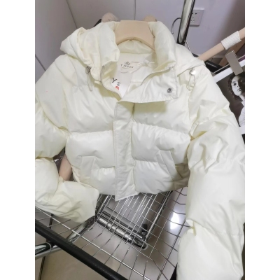 JustQin好rua到爆的小奶包二代保暖显瘦90白鸭绒短款羽绒服女