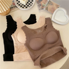 批发实拍<b class='q'>大码</b>秋冬保暖背心德绒速暖衣免穿<b class='q'>文胸</b>带垫内衣内搭蕾丝打底衫