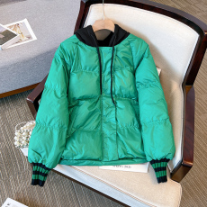 批发实拍大码<b class='q'>女装</b>冬季减龄保暖加厚连帽面包服百搭绿色<b class='q'>棉衣</b>棉服外套