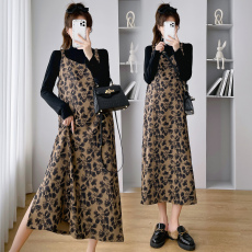 批发实拍2025孕妇装秋冬吊带裙孕妇装连衣裙打底毛衣套装8388