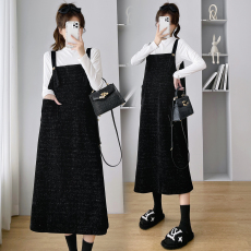 批发实拍2025孕妇装外出潮妈时尚背带裙毛衣打底衫潮妈套装8389