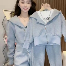 批发炸街亲子<b class='q'>母女</b>装春秋装洋气休闲运动套装2023新款长袖卫衣两件套潮