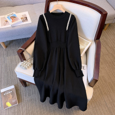 批发实拍2025秋冬新款大码<b class='q'>女装</b><b class='q'>胖</b>mm<b class='q'>圆领</b>收腰针织内搭打底假两件连衣裙