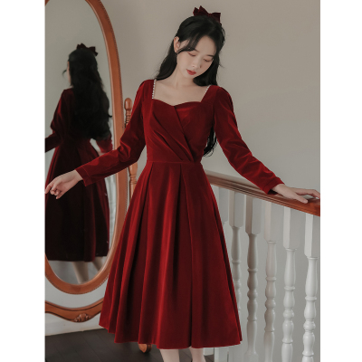 不低于137实拍2022法式赫本风红色敬酒服高级感礼服连衣裙