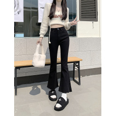 批发实拍黑色微喇牛仔裤女2025年早秋新款爆款小个子女士秋冬喇叭裤子