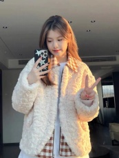假两件摇粒绒羊羔毛外套女秋冬冬季小香风羊羔绒加绒加厚毛毛棉服