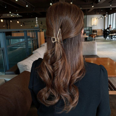 批发实拍ins极简风金属抓夹发夹大号洗澡合金发抓欧美发饰品顶夹