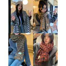 实拍实价 软糯格子围巾秋冬保暖披肩围脖