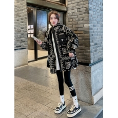 批发黑色印花颗粒绒外套女连帽2025年秋装新款韩版宽松显瘦加厚短外套