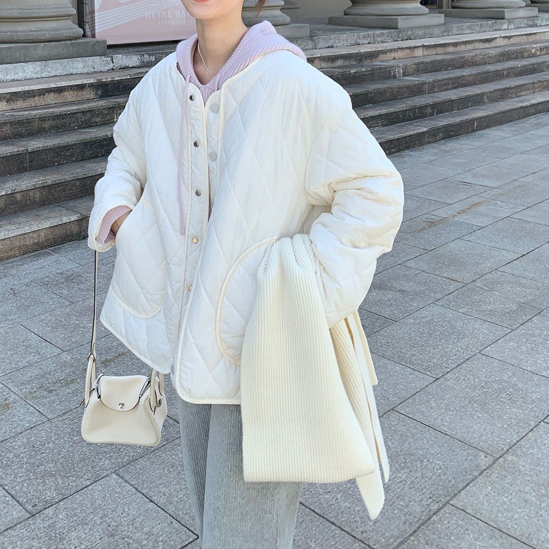 法式米白色温柔风无领棉服女装2022秋冬季新款设计感宽松外套-宏伟