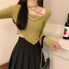 批发实拍实价方领长袖针织衫设计感不规则挂脖修身内搭打底衫辣妹上衣