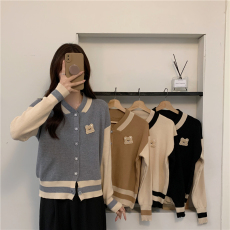 实价实拍 秋冬新款韩版撞色小熊棒球服百搭针织毛衣开衫外套上衣