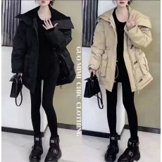 批发新款羽绒服<b class='q'>中长款</b>大口袋装饰保暧性强冬季保暧防寒潮流品质大量货